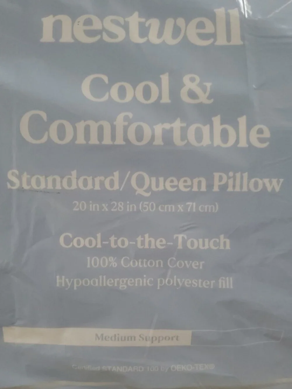 Brand New Nestwell Cool & Comfortable Standard Queen Pillow - White (Set of 2)